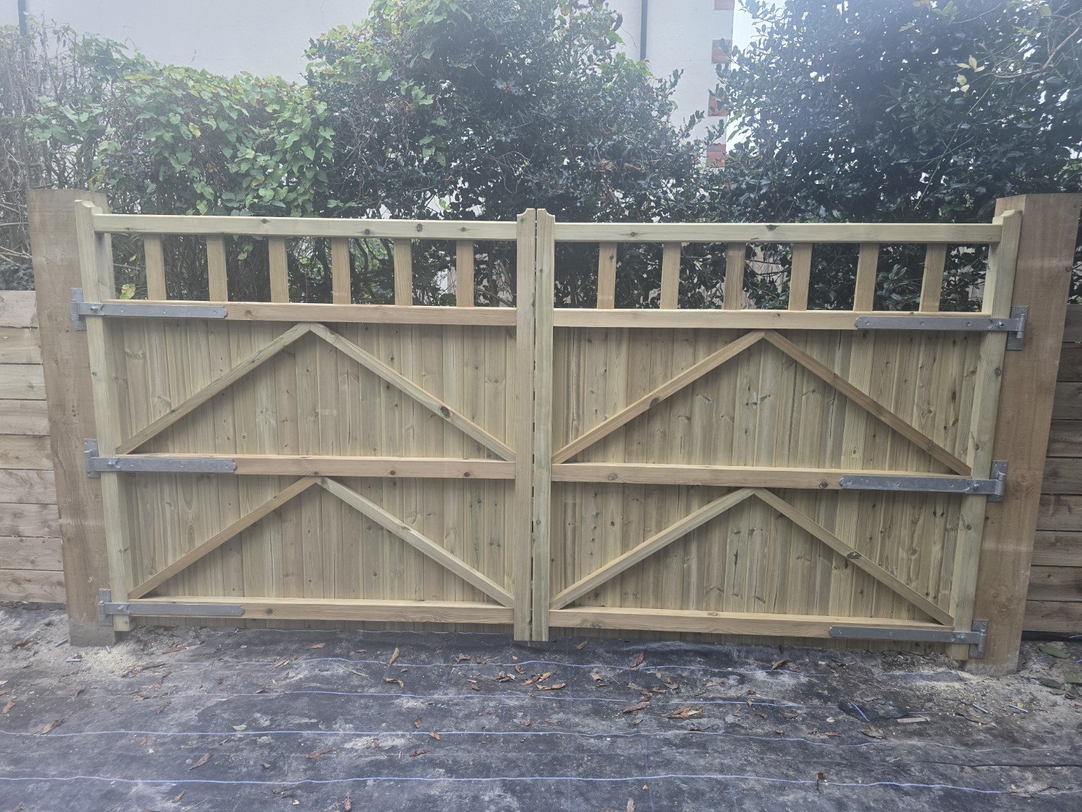 Bespoke Timber Gates by D Lawson Joinery