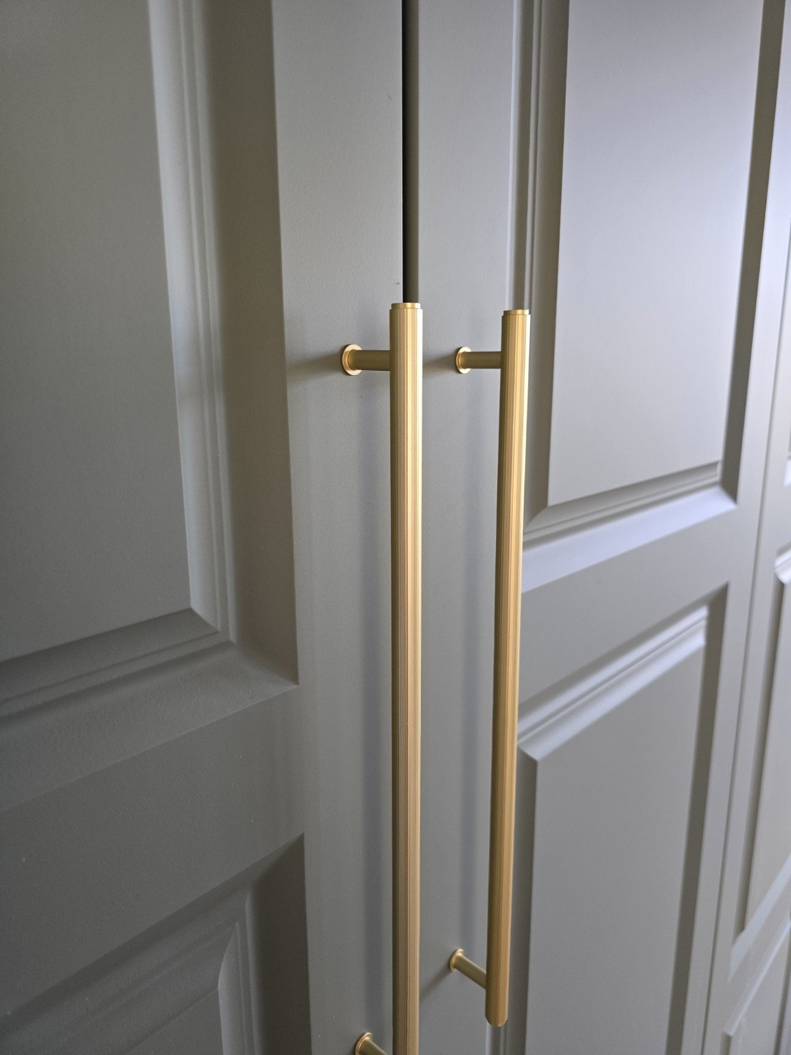 Wardrobe Handle Detail by D Lawson Joinery